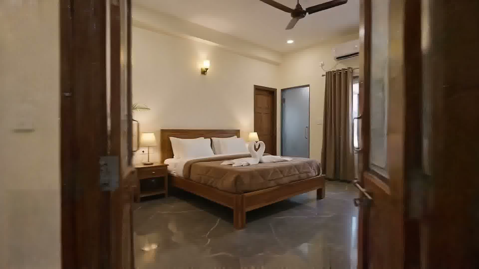 Room photo thumbnail 3