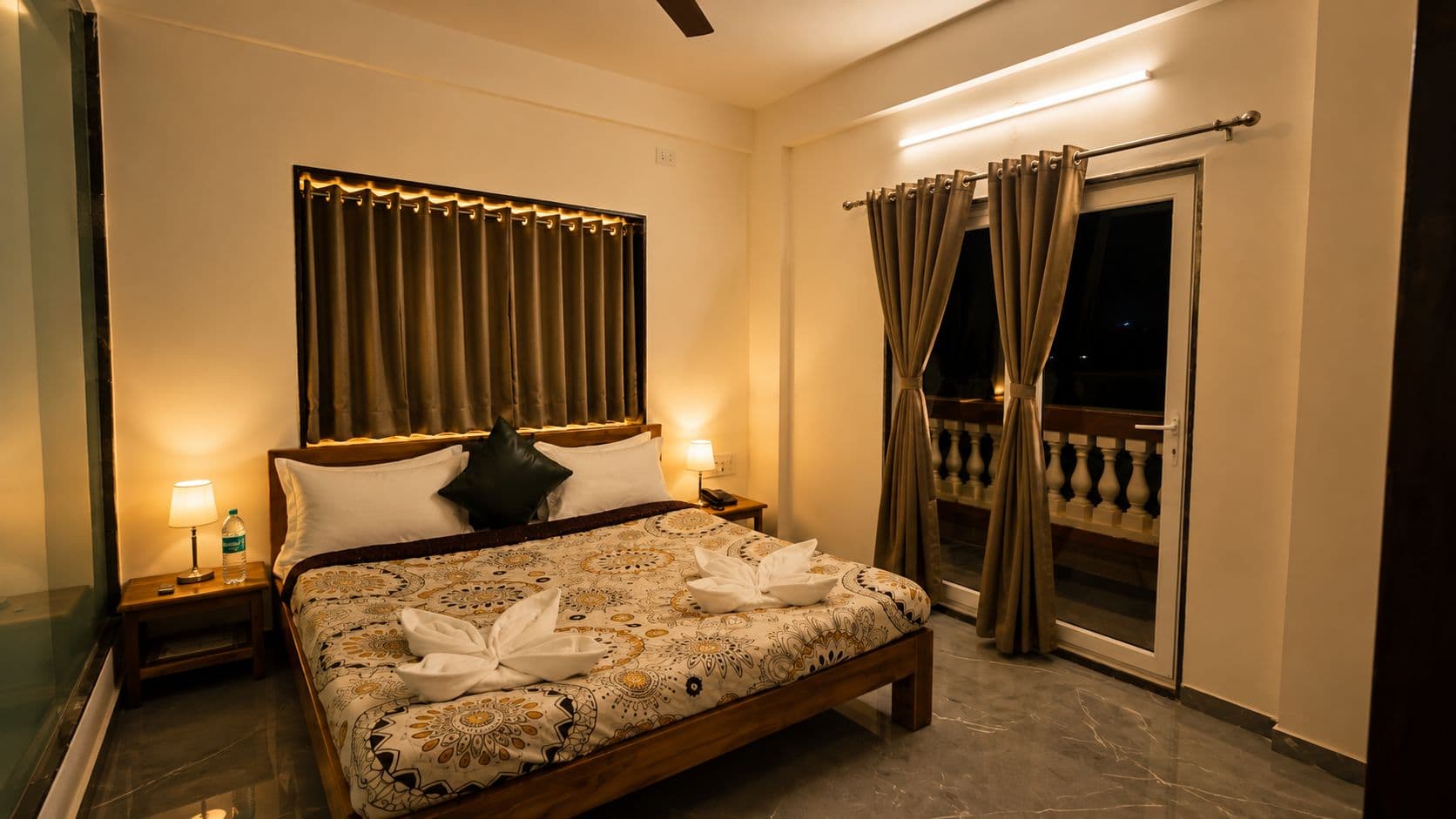 Luxury Heritage Rooms Header
